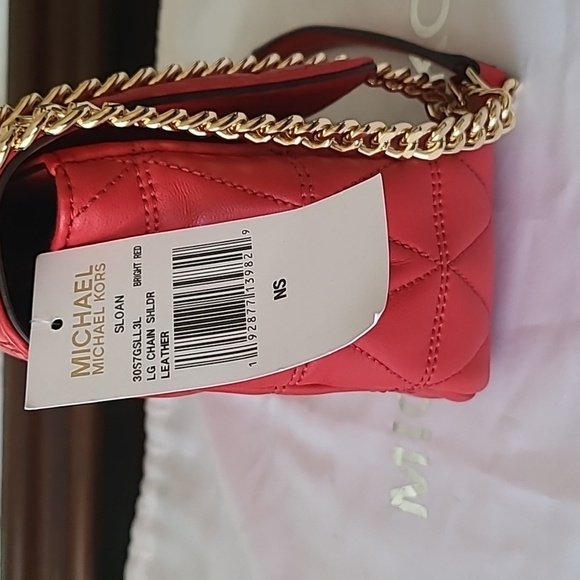 Michael Kors Red Quilted Crossbody Bag - Picture 4 of 12